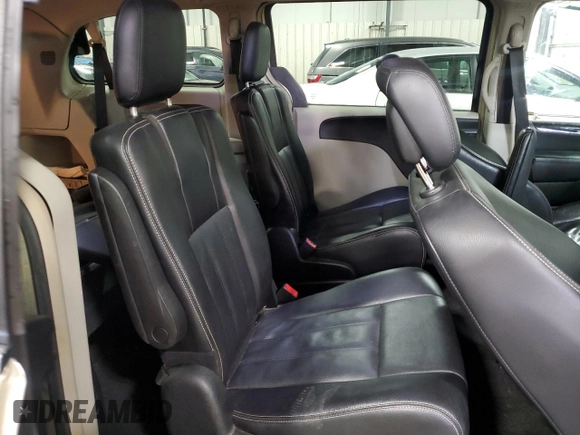 2014 Chrysler Town & Country Touring with VIN 2C4RC1BG5ER236297, listed as a Copart auction lot 84155964 with 146,840 mi miles and Salvage Title. Bid and sale history available at carsss.com. Image 11.
