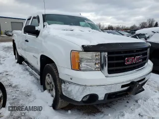 2010 GMC Sierra 1500 SLE z VIN 1GTSKVE36AZ149335, wystawiony jako Copart lot #86621964 z przebiegiem 83 381 mil mil oraz Czysty tytuł • Clean title. Historia ofert i sprzedaży dostępna na DreamBid. Obrazek 4.