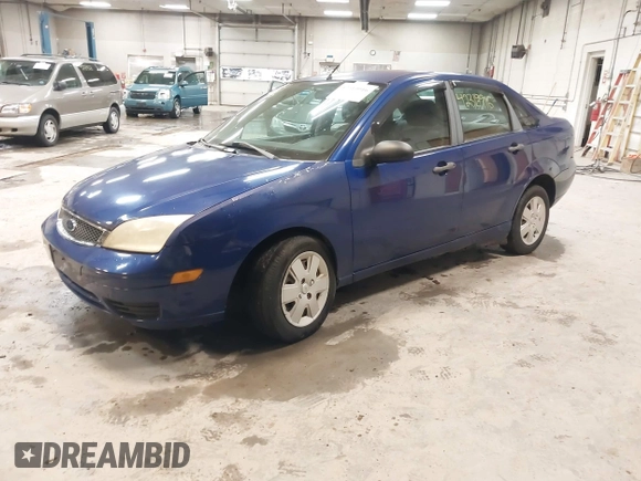 2006 Ford Focus S z VIN 1FAFP34N66W232191, wystawiony jako IAAI lot #42319916 z przebiegiem 51 438 mil mil oraz . Historia ofert i sprzedaży dostępna na DreamBid. Obrazek 2.