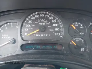 2006 Chevrolet Suburban Z71 with VIN 3GNFK16Z26G132091, listed as a IAAI auction lot 41361400 with 257,976 mi miles and . Bid and sale history available at DreamBid. Image 7.