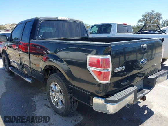 2009 Ford F-150 STX with VIN 1FTRX12899KB84755, listed as a IAAI auction lot 41849800 with 218,202 mi miles and . Bid and sale history available at DreamBid. Image 3.