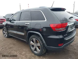 2011 Jeep Grand Cherokee Limited with VIN 1J4RR5GG1BC522483, listed as a IAAI auction lot 41551692 with 186,339 mi miles. Bid and sale history available at carsss.com. Image 18.
