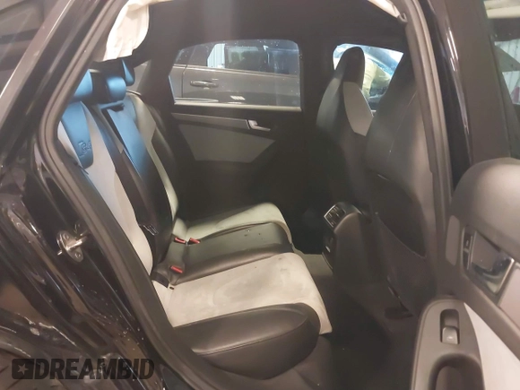 2011 Audi S4 Premium Plus z VIN WAUBGAFL4BA056609, wystawiony jako IAAI lot #41221310 z przebiegiem 145 992 mil mil oraz . Historia ofert i sprzedaży dostępna na DreamBid. Obrazek 8.