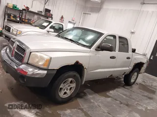 2005 Dodge Dakota SLT with VIN 1D7HW48N85S271477, listed as a IAAI auction lot 42096429 with 170,055 mi miles and . Bid and sale history available at DreamBid. Image 15.