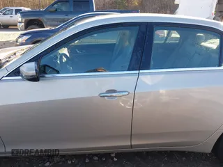 2014 Cadillac CTS Sedan RWD with VIN 1G6AP5SX8E0184038, listed as a IAAI auction lot 41235258 with 107,420 mi miles. Bid and sale history available at carsss.com. Image 14.