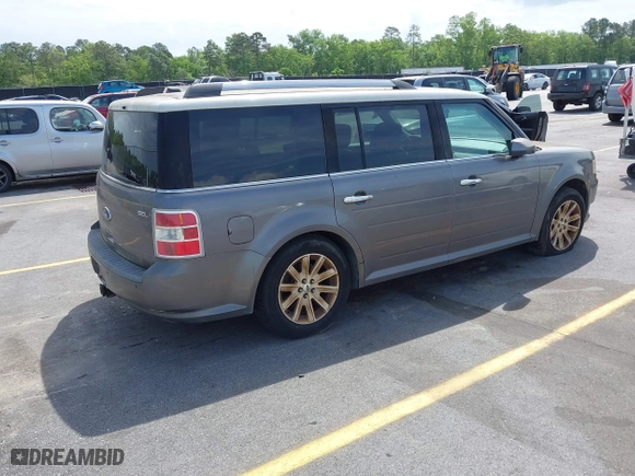 2010 Ford Flex SEL with VIN 2FMGK5CCXABA46796, listed as a IAAI auction lot 42081649 with 249,131 mi miles. Bid and sale history available at carsss.com. Image 4.