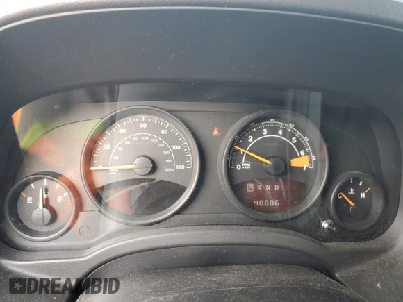 2014 Jeep Patriot Latitude z VIN 1C4NJPFA1ED680177, wystawiony jako Copart lot #58317165 z przebiegiem 40 806 mil mil oraz Szkoda całkowita • Salvage title. Historia ofert i sprzedaży dostępna na DreamBid. Obrazek 9.