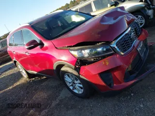 2020 Kia Sorento LX with VIN 5XYPG4A32LG680556, listed as a IAAI auction lot 40864369 with 78,983 mi miles. Bid and sale history available at carsss.com. Image 1.