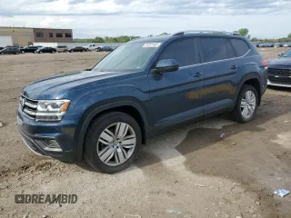 2019 Volkswagen Atlas SE z VIN 1V2UR2CA8KC545189, wystawiony jako Copart lot #54201465 z przebiegiem 52 147 mil mil oraz Szkody całkowita. Historia ofert i sprzedaży dostępna na DreamBid. Obrazek 1.