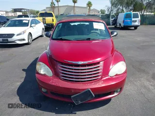 2006 Chrysler PT Cruiser Touring z VIN 3C3JY55E96T290754, wystawiony jako IAAI lot #42386401 z przebiegiem 82 650 mil mil oraz . Historia ofert i sprzedaży dostępna na DreamBid. Obrazek 6.
