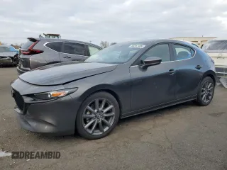 2020 Mazda Mazda3 Hatchback Preferred Package with VIN JM1BPBMM1L1162425, listed as a Copart auction lot 83357404 with 42,697 mi miles and Salvage Title. Bid and sale history available at carsss.com. Image 1.