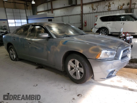 2011 Dodge Charger Rallye Plus with VIN 2B3CL3CG4BH586443, listed as a Copart auction lot 89177985 with 199,084 mi miles and Salvage Title. Bid and sale history available at carsss.com. Image 4.