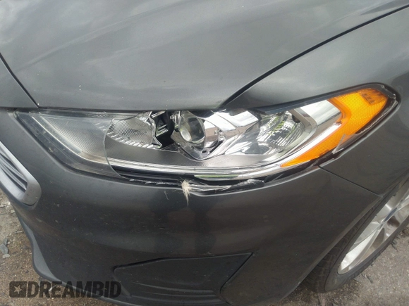 2020 Ford Fusion SE with VIN 3FA6P0HD8LR230263, listed as a IAAI auction lot 42069350 with 76,936 mi miles and . Bid and sale history available at DreamBid. Image 6.