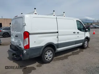 2016 Ford Transit z VIN 1FTYR1YG9GKA12565, wystawiony jako IAAI lot #41969936 z przebiegiem 192 933 mil mil oraz . Historia ofert i sprzedaży dostępna na DreamBid. Obrazek 4.