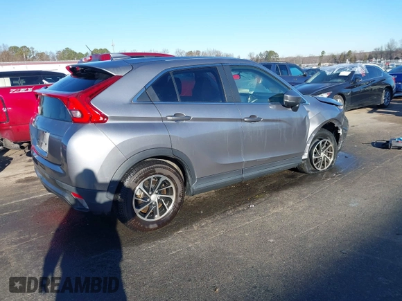 2020 Mitsubishi Eclipse Cross ES z VIN JA4AS3AA2LZ037293, wystawiony jako IAAI lot #41313547 z przebiegiem 39 051 mil mil oraz . Historia ofert i sprzedaży dostępna na DreamBid. Obrazek 4.