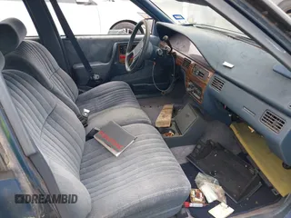 1990 Pontiac Bonneville z VIN 1G2HX54C6L1204370, wystawiony jako IAAI lot #42283309 z przebiegiem 114 427 mil mil oraz . Historia ofert i sprzedaży dostępna na DreamBid. Obrazek 5.