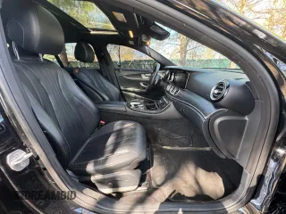 2018 Mercedes-Benz E with VIN WDDZF4KB1JA363906, listed as a Copart auction lot 55195515 with 141,675 mi miles and Clean Title. Bid and sale history available at carsss.com. Image 5.