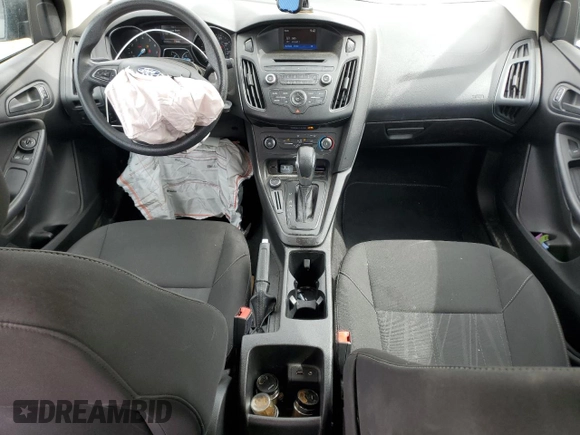 2017 Ford Focus S z VIN 1FADP3E21HL304026, wystawiony jako Copart lot #58786875 z przebiegiem 68 092 mil mil oraz Szkoda całkowita • Salvage title. Historia ofert i sprzedaży dostępna na DreamBid. Obrazek 8.