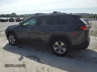 2022 Toyota RAV4 XLE z VIN 2T3P1RFV2NC277952, wystawiony jako Copart lot #61972445 z przebiegiem 46 798 mil mil oraz Szkoda całkowita • Salvage title. Historia ofert i sprzedaży dostępna na DreamBid. Obrazek 2.