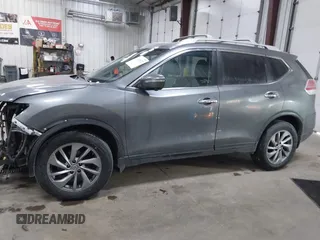 2015 Nissan Rogue SV with VIN 5N1AT2MV8FC846568, listed as a IAAI auction lot 41665072 with 105,841 mi miles. Bid and sale history available at carsss.com. Image 15.