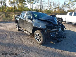 2021 Chevrolet Colorado 4WD Z71 with VIN 1GCPTDE19M1134150, listed as a IAAI auction lot 41018578 with 1 mi miles. Bid and sale history available at carsss.com. Image 1.