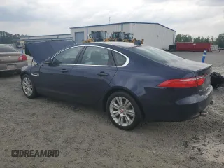 2017 Jaguar XF 35t Premium z VIN SAJBJ4BV8HCY39220, wystawiony jako Copart lot #52955365 z przebiegiem 47 469 mil mil oraz Szkoda całkowita • Salvage title. Historia ofert i sprzedaży dostępna na DreamBid. Obrazek 2.