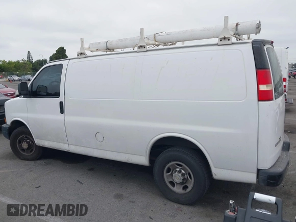 2012 Chevrolet Express Cargo z VIN 1GCWGFCA7C1201373, wystawiony jako IAAI lot #42414621 z przebiegiem 181 807 mil mil oraz . Historia ofert i sprzedaży dostępna na DreamBid. Obrazek 14.