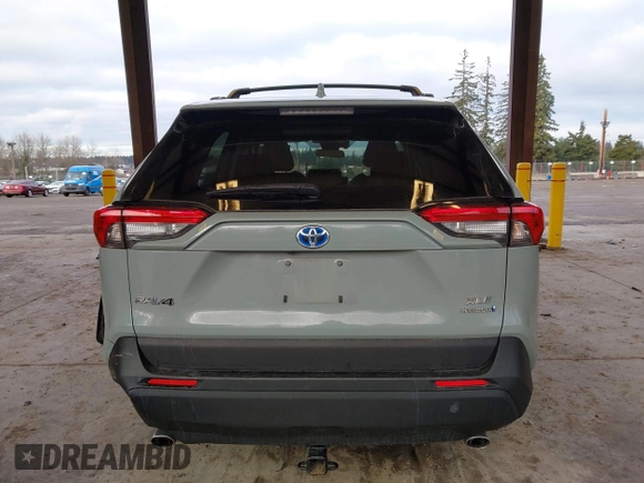 2021 Toyota RAV4 Hybrid LE with VIN 4T3B6RFV3MU010280, listed as a IAAI auction lot 41518724 with 48,916 mi miles. Bid and sale history available at carsss.com. Image 16.