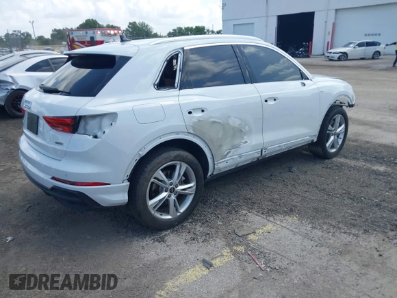 2024 Audi Q3 S line Premium Plus with VIN WA1EECF3XR1042154, listed as a IAAI auction lot 42552601 with 22,881 mi miles and . Bid and sale history available at DreamBid. Image 4.