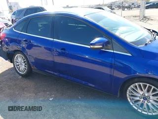 2012 Ford Focus SEL with VIN 1FAHP3H25CL283610, listed as a IAAI auction lot 41973385 with 160,732 mi miles. Bid and sale history available at carsss.com. Image 13.