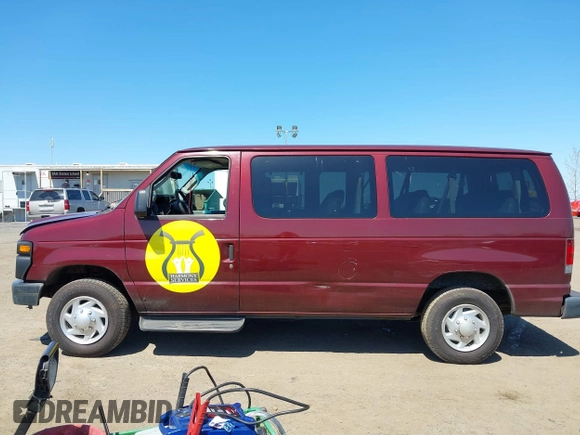 2011 Ford Econoline Passenger XL with VIN 1FBNE3BL3BDA44686, listed as a IAAI auction lot 41987064 with 76,116 mi miles. Bid and sale history available at carsss.com. Image 14.