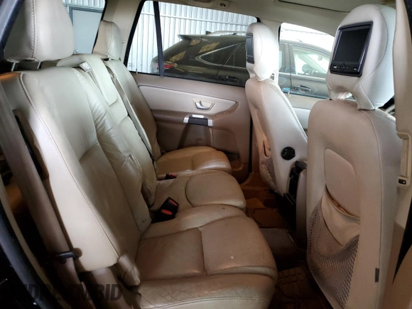 2010 Volvo XC90 I6 with VIN YV4982CY0A1545489, listed as a Copart auction lot 50266745 with Not Provided miles and Clean Title. Bid and sale history available at DreamBid. Image 11.