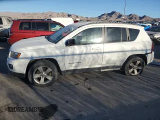 2017 Jeep Compass Sport with VIN 1C4NJCBB2HD208727, listed as a Copart auction lot 88158175 with 157,684 mi miles and Salvage Title. Bid and sale history available at carsss.com. Image 1.