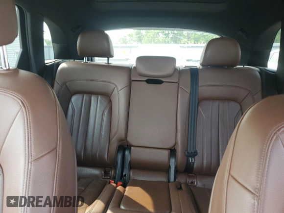 2018 Audi Q5 Premium z VIN WA1ANAFY7J2215464, wystawiony jako Copart lot #60310235 z przebiegiem 220 216 mil mil oraz Czysty tytuł • Clean title. Historia ofert i sprzedaży dostępna na DreamBid. Obrazek 10.