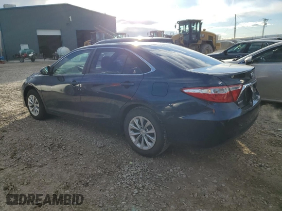 2015 Toyota Camry XLE z VIN 4T4BF1FK5FR451689, wystawiony jako Copart lot #81129304 z przebiegiem 88 446 mil mil oraz Szkoda całkowita • Salvage title. Historia ofert i sprzedaży dostępna na DreamBid. Obrazek 2.