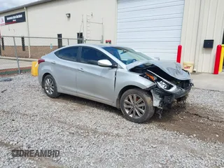 2015 Hyundai Elantra SE z VIN 5NPDH4AE6FH616583, wystawiony jako IAAI lot #42188154 z przebiegiem 105 523 mil mil oraz . Historia ofert i sprzedaży dostępna na DreamBid. Obrazek 1.