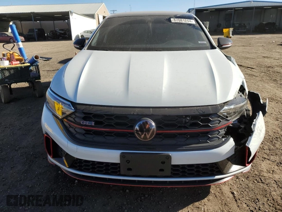 2024 Volkswagen Jetta 40th Anniversary Edition с VIN 3VW9T7BU8RM054807, выставлен на аукционе Copart как лот 87081244 с пробегом 10 504 миль миль и Чистый • Clean title. История ставок и продаж доступна на DreamBid. Изображение 5.