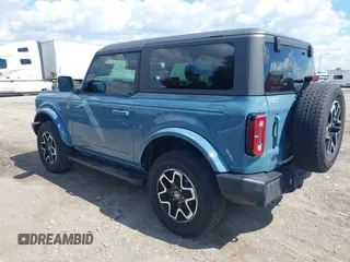 2022 Ford Bronco with VIN 1FMDE5AH3NLA89231, listed as a IAAI auction lot 42399132 with 13,244 mi miles and . Bid and sale history available at DreamBid. Image 3.