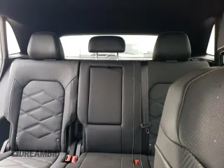 2024 Volkswagen Atlas SE с VIN 1V2DE2CA0RC244941, выставлен на аукционе Copart как лот 84553054 с пробегом 9 миль миль и Списание • Salvage title. История ставок и продаж доступна на DreamBid. Изображение 10.