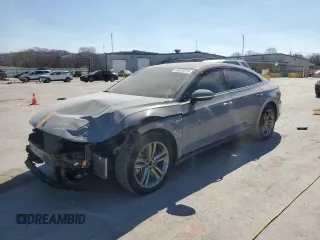 2022 Volkswagen Arteon SE R-Line with VIN WVWSR7AN1NE010449, listed as a Copart auction lot 48324575 with 34,759 mi miles and Salvage title. Bid and sale history available at DreamBid. Image 1.
