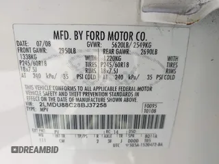 2008 Lincoln MKX z VIN 2LMDU88C28BJ37258, wystawiony jako IAAI lot #42274938 z przebiegiem Nie podano mil oraz . Historia ofert i sprzedaży dostępna na DreamBid. Obrazek 9.