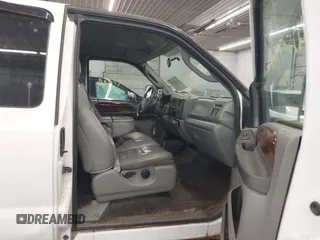 2004 Ford F-250 XL with VIN 1FTNX21P34EA56743, listed as a IAAI auction lot 42597499 with 249,674 mi miles and . Bid and sale history available at DreamBid. Image 5.