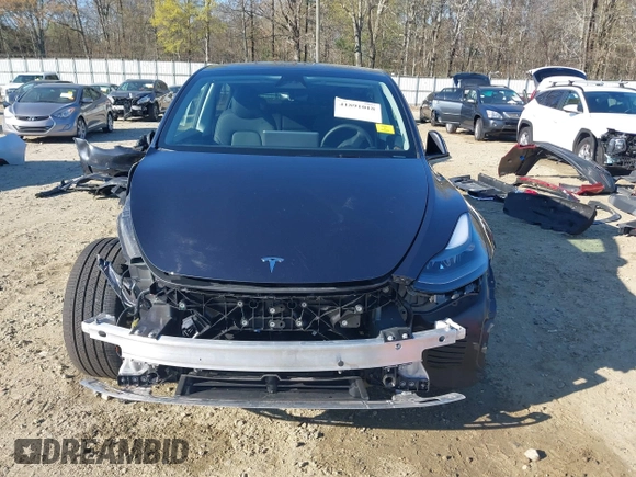 2024 Tesla Model Y Long Range with VIN 7SAYGDEE8RA293641, listed as a IAAI auction lot 41891018 with 7,341 mi miles and . Bid and sale history available at DreamBid. Image 13.