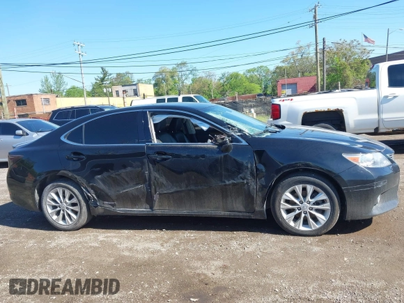 2013 Lexus ES 300h with VIN JTHBW1GG3D2029081, listed as a IAAI auction lot 42278289 with 226,119 mi miles and . Bid and sale history available at DreamBid. Image 13.