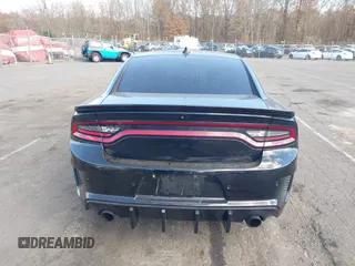 2020 Dodge Charger SRT Hellcat z VIN 2C3CDXL91LH128675, wystawiony jako IAAI lot #40805177 z przebiegiem 43 619 mil mil oraz . Historia ofert i sprzedaży dostępna na DreamBid. Obrazek 16.