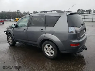 2008 Mitsubishi Outlander LS with VIN JA4MT31X28Z010696, listed as a Copart auction lot 45041685 with 224,177 mi miles and Salvage Title. Bid and sale history available at carsss.com. Image 2.