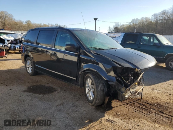 2018 Dodge Grand Caravan SXT z VIN 2C4RDGCG5JR264111, wystawiony jako Copart lot #54885495 z przebiegiem 143 107 mil mil oraz Szkody całkowita. Historia ofert i sprzedaży dostępna na DreamBid. Obrazek 4.