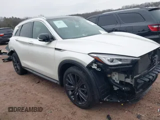 2021 Infiniti QX50 LUXE with VIN 3PCAJ5BB0MF105478, listed as a IAAI auction lot 41696084 with 49,084 mi miles. Bid and sale history available at carsss.com. Image 1.