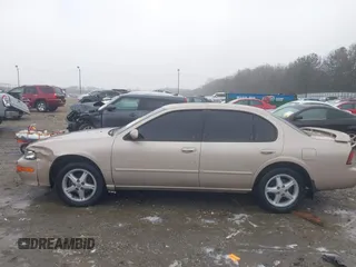 1998 Nissan Maxima GXE with VIN JN1CA21D6WM923286, listed as a IAAI auction lot 41555099 with 134,005 mi miles and . Bid and sale history available at DreamBid. Image 14.
