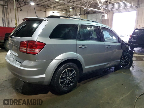 2018 Dodge Journey SE with VIN 3C4PDCAB6JT520826, listed as a Copart auction lot 86358084 with 121,342 mi miles and Clean Title. Bid and sale history available at carsss.com. Image 3.